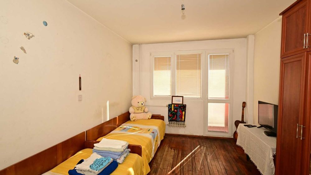 Продава се Тристаен апартамент в Перник, Изток - 98 кв.м за 1531 €/кв.м - Снимка #4