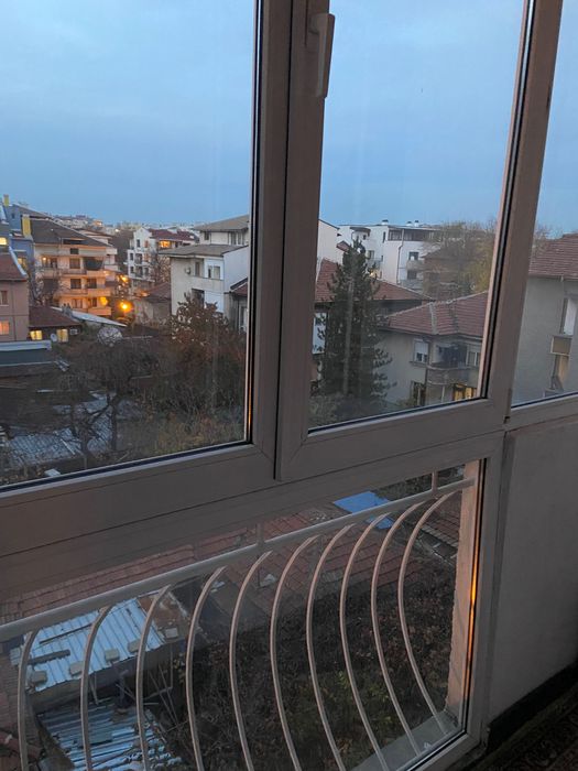 Дава се под наем Двустаен апартамент в Пловдив, Въстанически - 60 кв.м за 385 € - Снимка #12