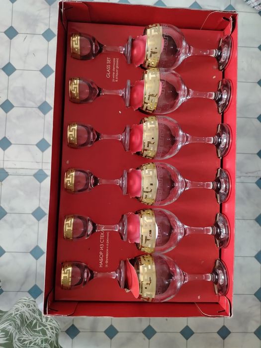 Продается фужеры из стекла.
