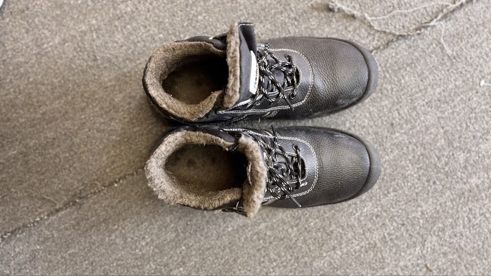 Зимние ботинки для мужчин