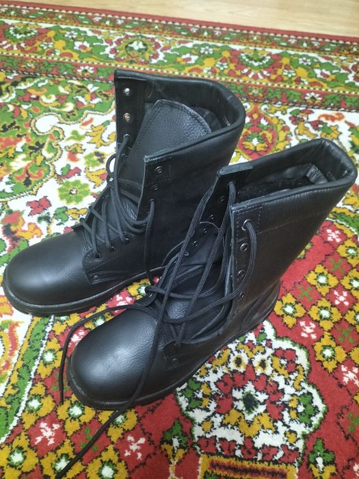 Продам новые зимние берцы