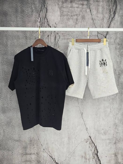 Мъжки къси екипи различни модели