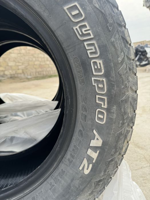 Продам 2 покрышки б/у