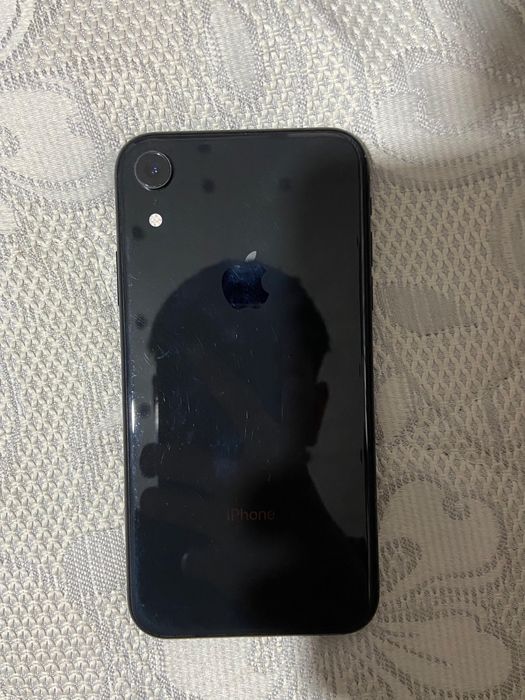 Продам айфон xr 64гб