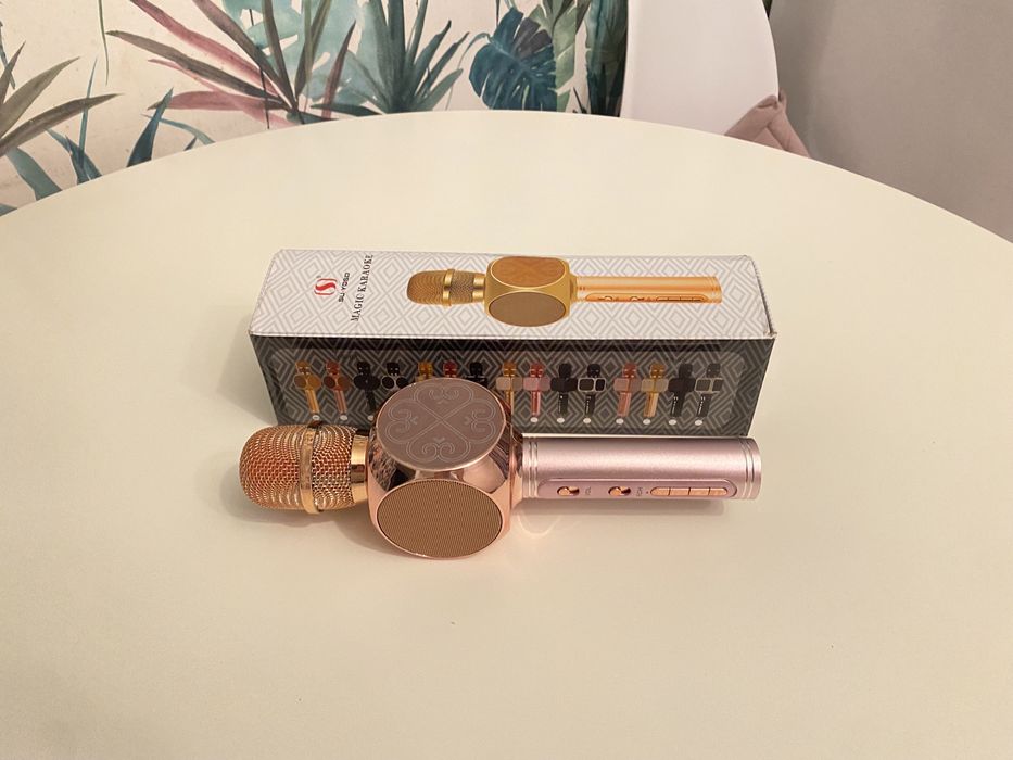 Продам микрофон, почти новая!