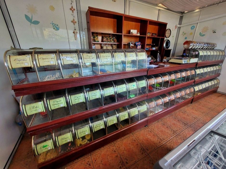 Луксозни витрини за бонбони и ядки с уникален дизайн