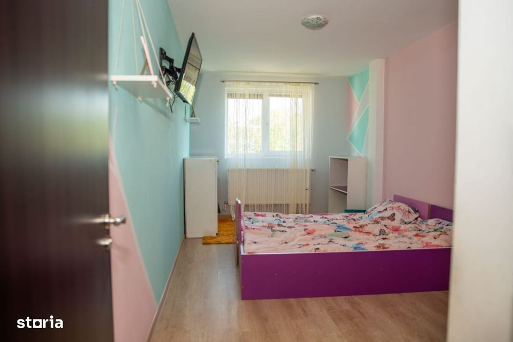 Casa P+E,La Castel ,Breazu