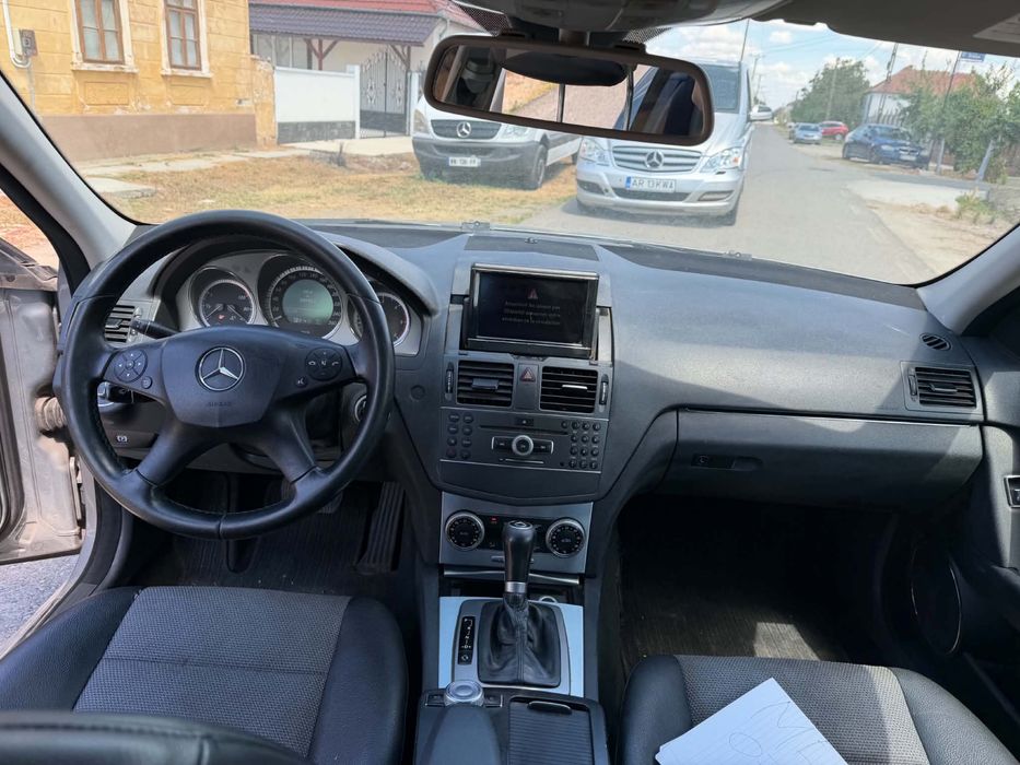 Mercedes Benz c200