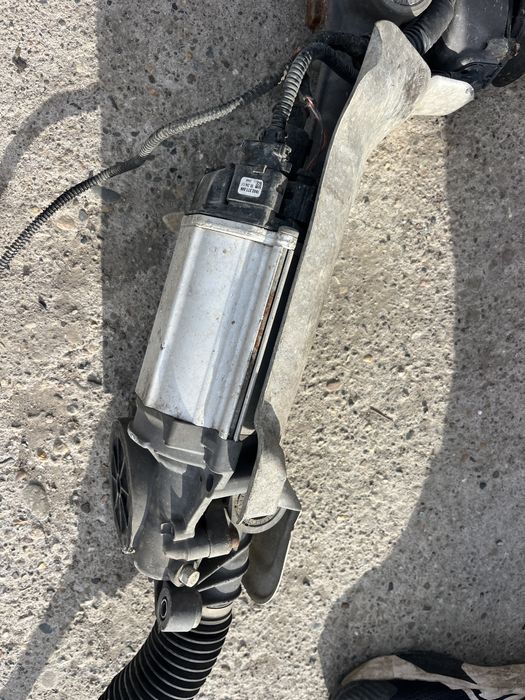 Влектрическа рейка за Audi A3 2010-