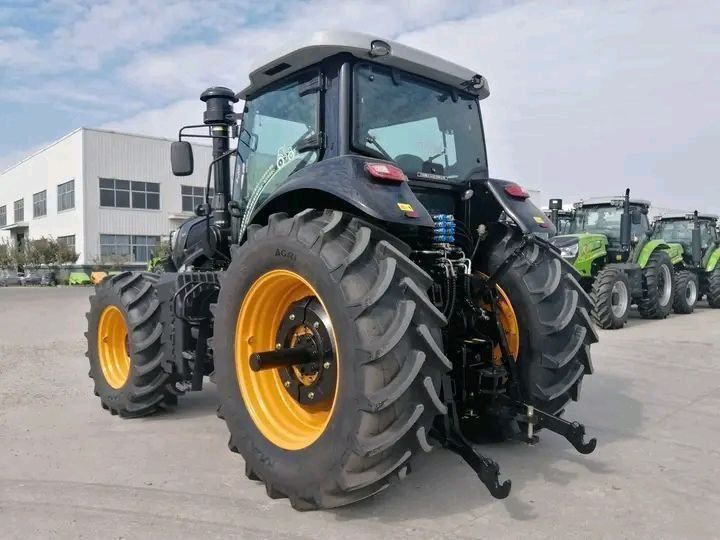 Трактор 220 от кучи ЛИЗИНГ