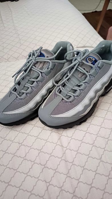 Юношески маратонки Nike