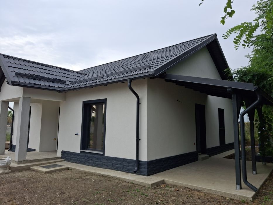 Vând Casă Roman(Lutca)