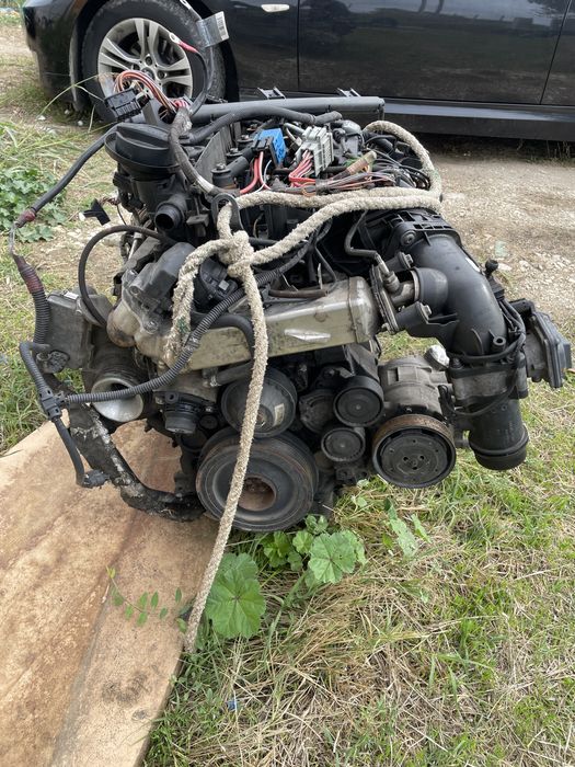 Motor bmw e90 N47 cc 1995