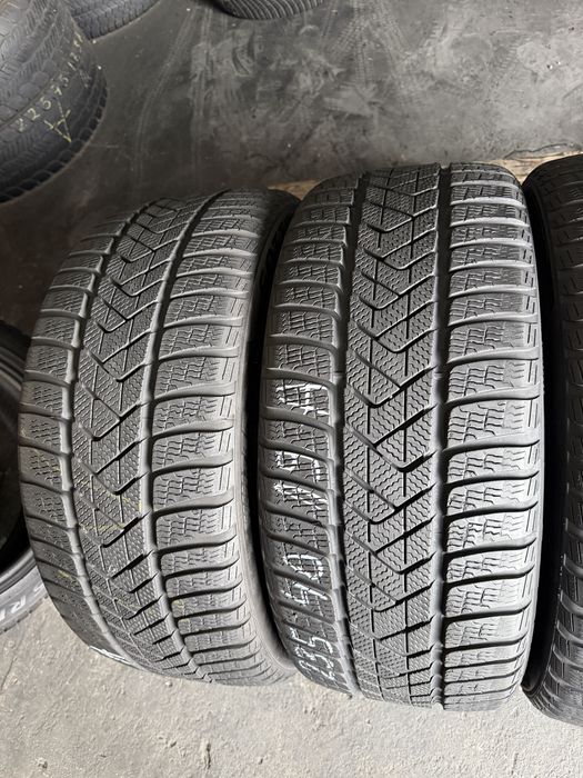 4 anvelope iarna 235/40/19 , Pirelli , TO ( echipate Tesla ) , 6.5 mm !