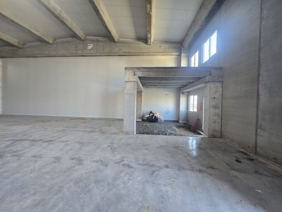 Vand/inchiriez Depozit nou,parc industrial Sanandrei