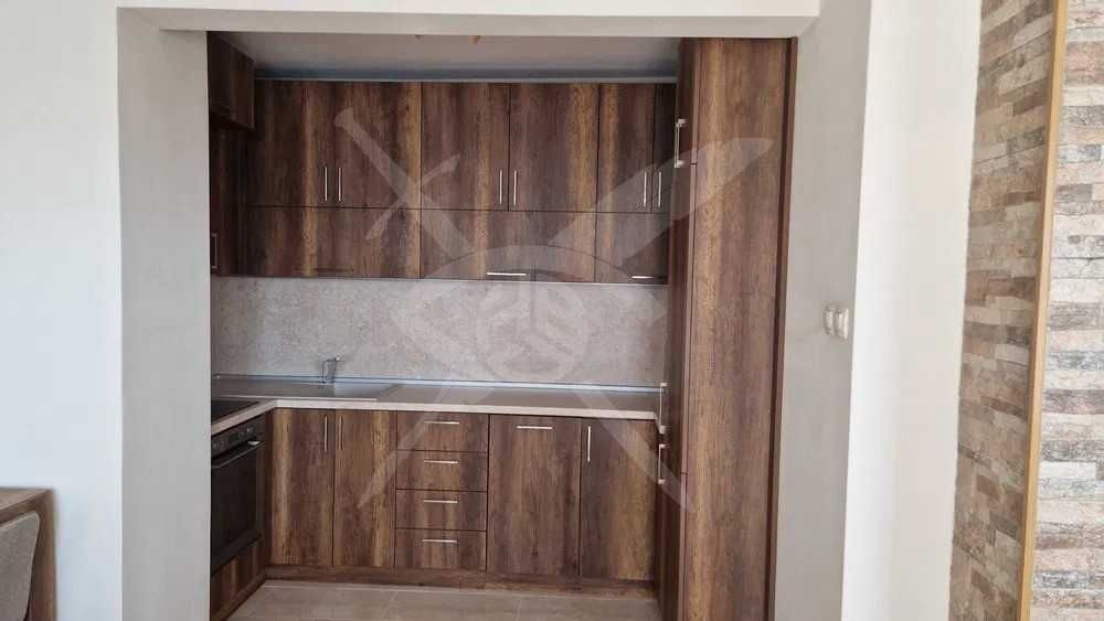 Дава се под наем Двустаен апартамент в Варна, Колхозен пазар - 70 кв.м за 650 € - Снимка #1