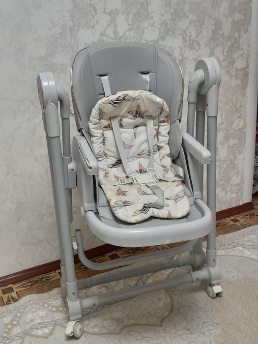 Продам детский стульчик для кормления