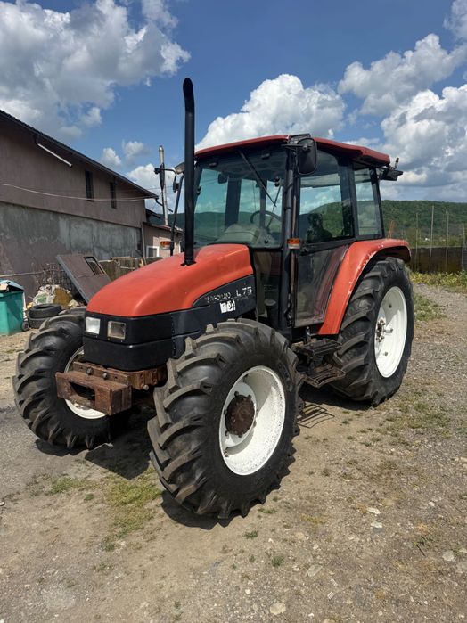 Tractor New Holland/Fiat agri L75