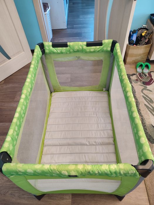Продам манеж Chicco. Срочно!