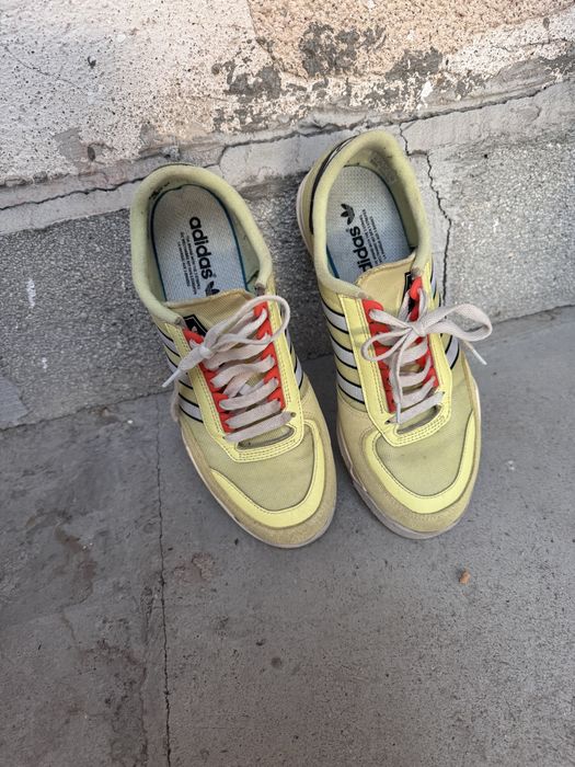 Мъжки маратонки Adidas CT86 Yellow