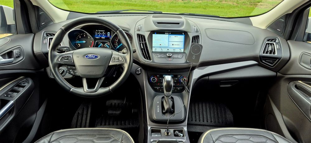 Kuga "Vignale" 4x4 automat Euro 6