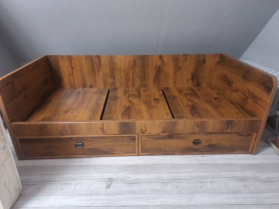 Продается кровать