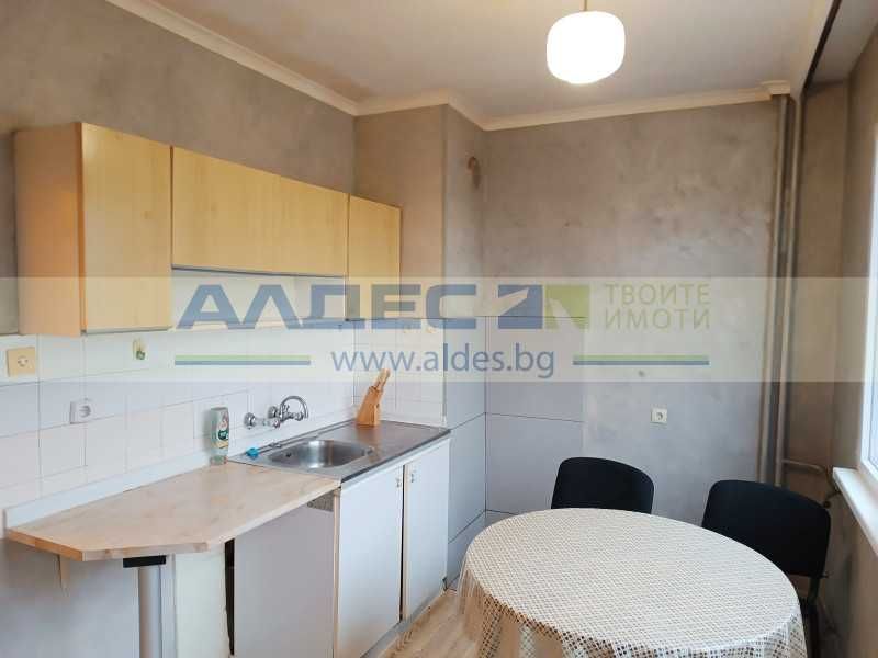 Продава непреходен двустаен ап. в Люлин 10!