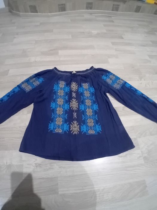 Ie ,ca noua,lucrata f frumos