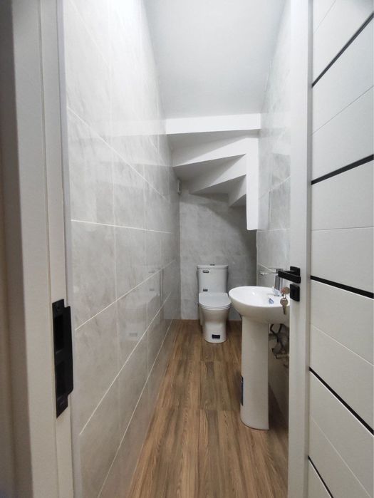 Срочно продаётся новый евро дом,1,2 сотки,4 комнаты.Янги Узбекистон.