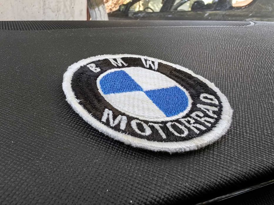 Бродирана емблема на BMW , БМВ