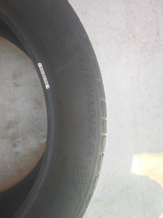 Anvelope 255/45/19 an 2024 vara BRIDGESTONE TURANZA T005