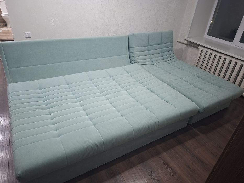 Продам Диван в отличном состоянии