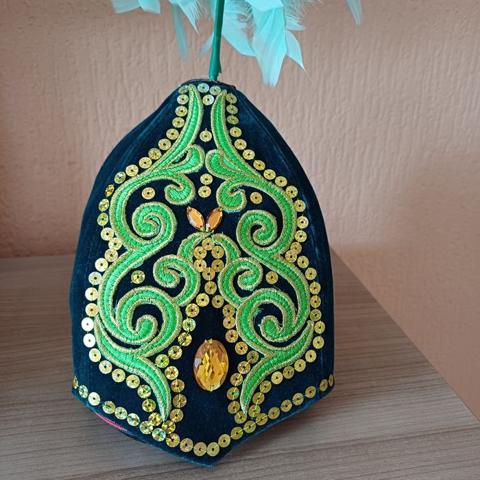 Продам детский казах.костюм