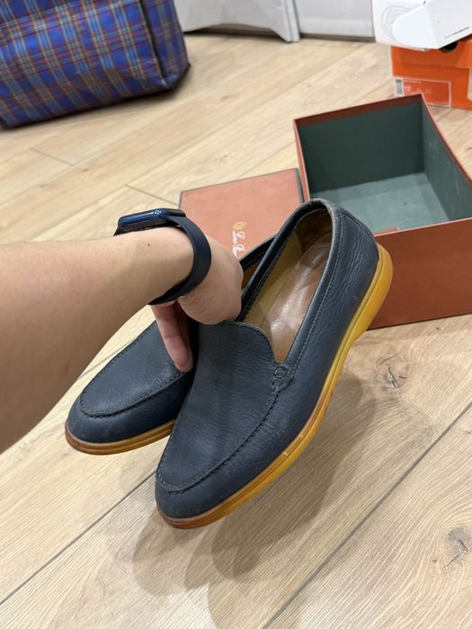 Loro piana walk and walk