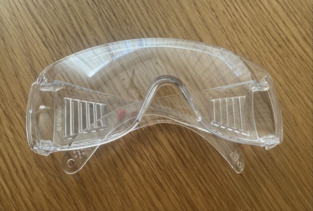 Професионални предпазни очила