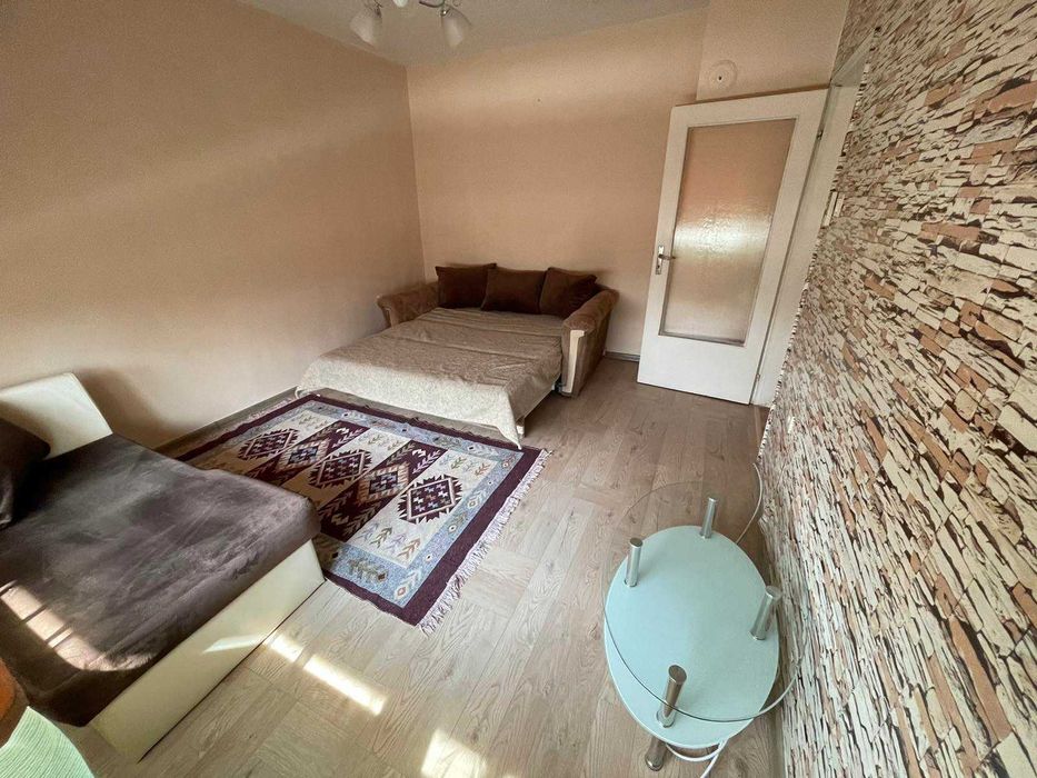 Дава се под наем Двустаен апартамент в Стамболийски - 50 кв.м за 255 € - Снимка #2