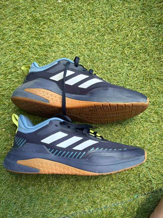 Обувки Adidas Trainer V