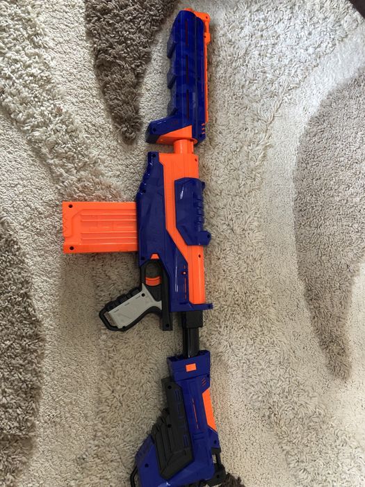 Срочно продам!Nerf Delta trooper!