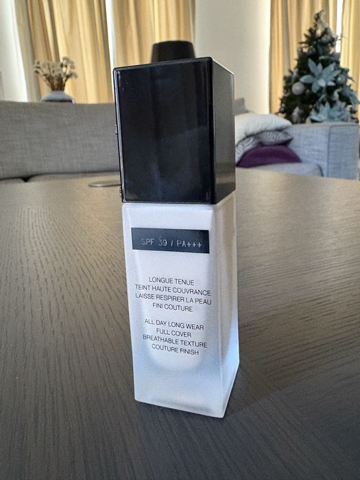 Yves saint laurent фон дьо тен