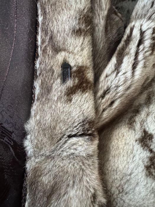 Продам норковую шубу.