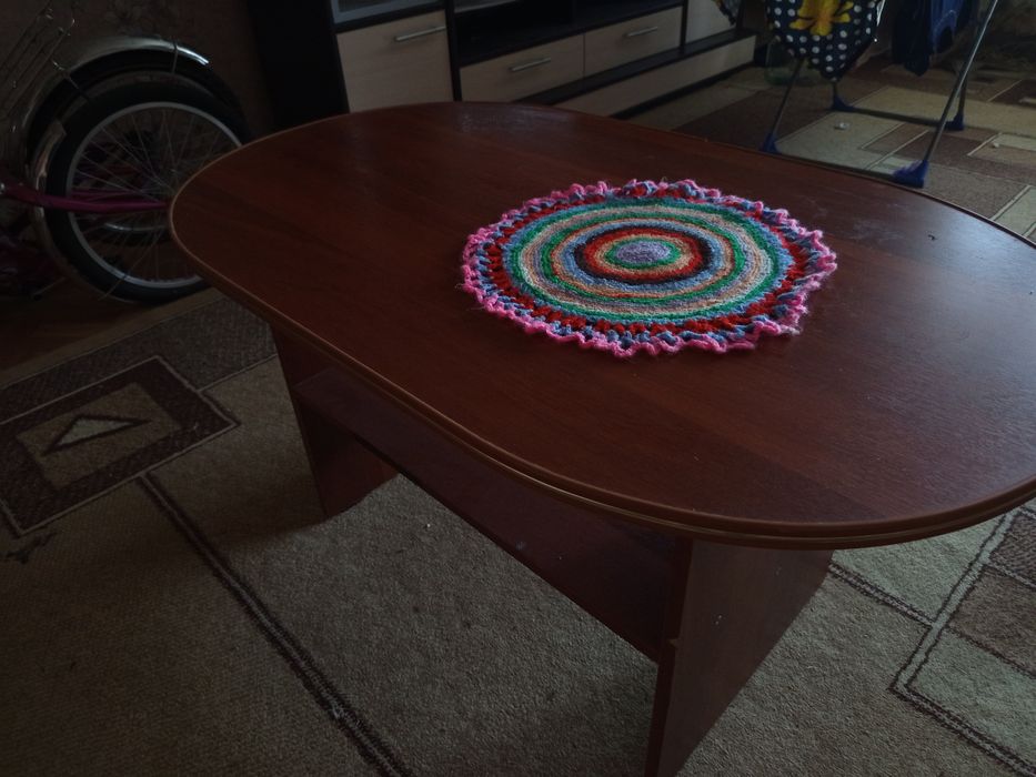 продам журнальный столик