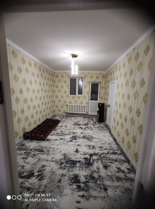 Shaxari yaxshi joydan kvartira sotiladi telepashni yonidan