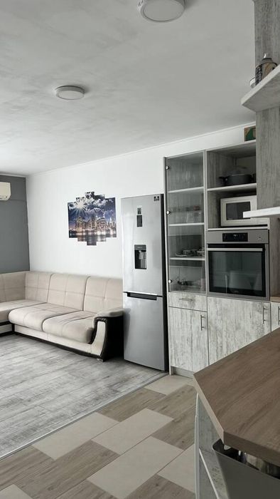 Продава се Тристаен апартамент в Пловдив, Мараша - 96 кв.м за 1980 €/кв.м - Снимка #7