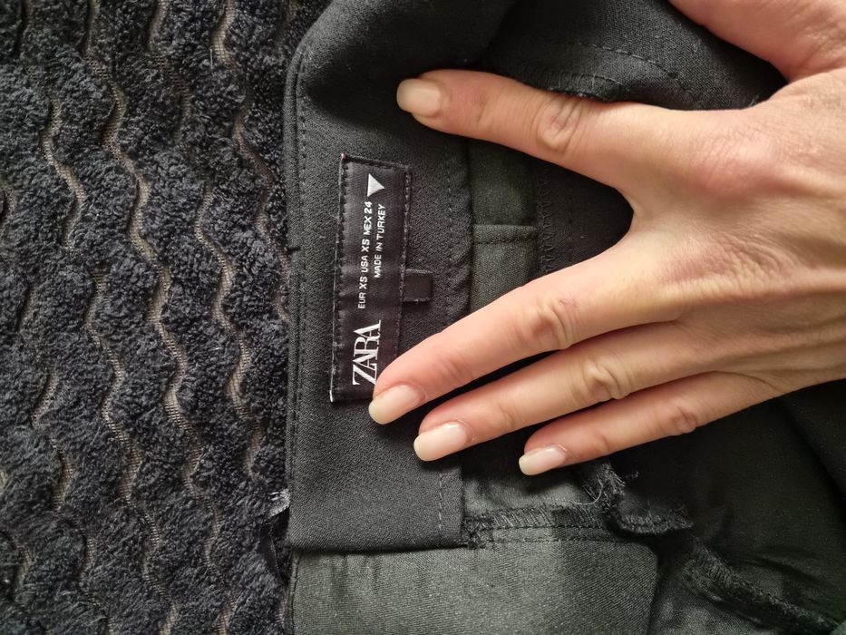 Пола панталон блузки