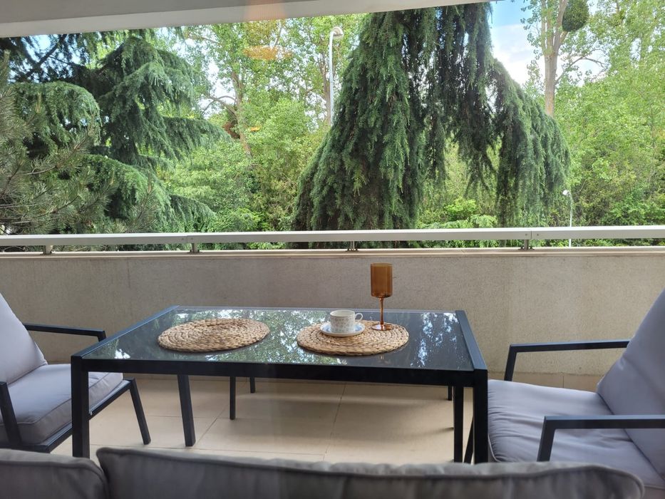 Cazare Neptun Sea Home apartament  4 camere