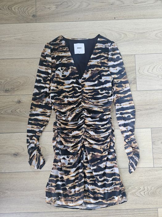 Rochie eleganta cu maneca lunga