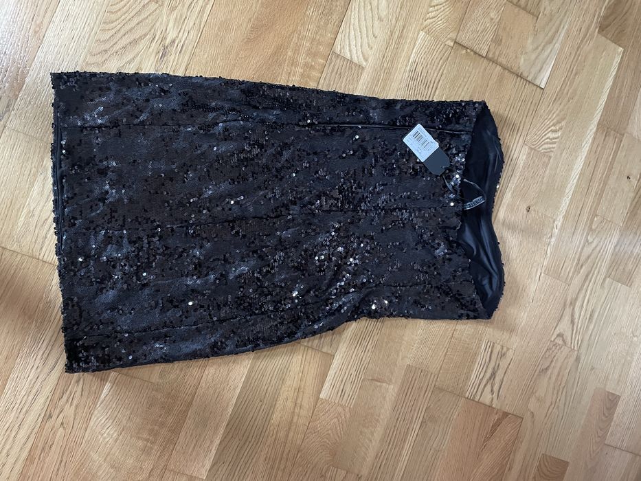 Rochie scurtă Guess