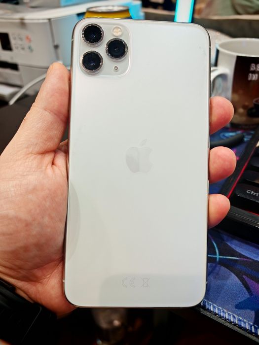 Перфектен iphone 11 pro max 256 gb!