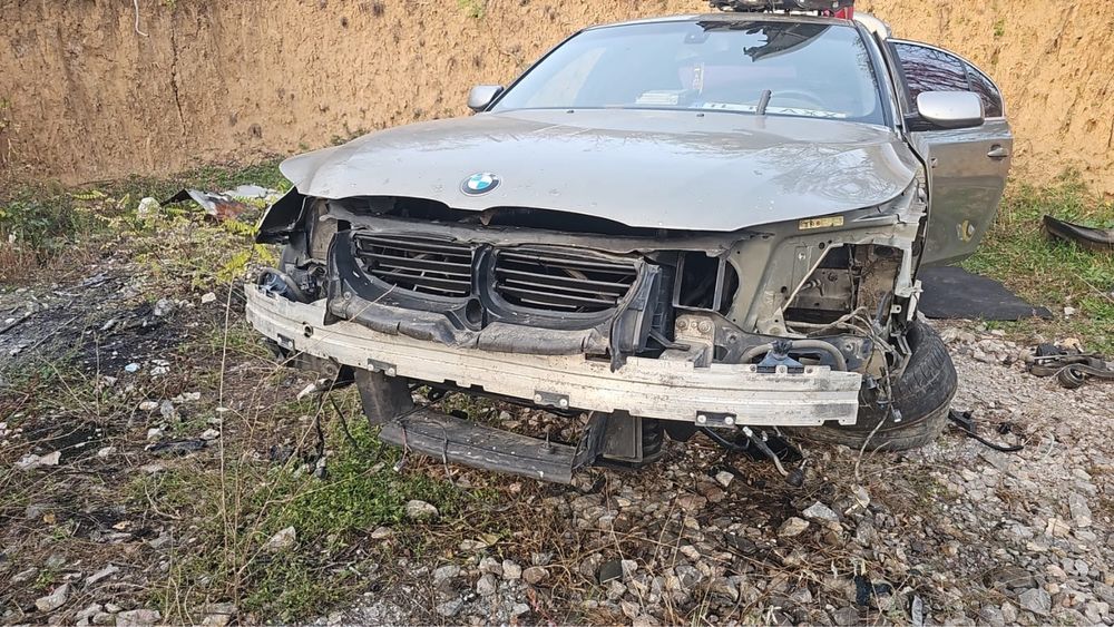 Dezmembrez E60/E61, E90/E91, F10/F11