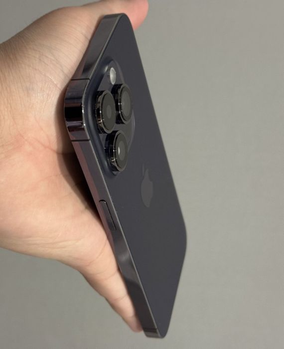 Продам IPhone 14 Pro 1Tb